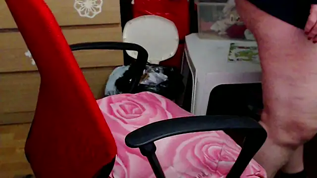 Snapshot of mayasmith chatting on February 2026 07:12:01 PM mayasmith online show from February 2026 07:12:01 PM