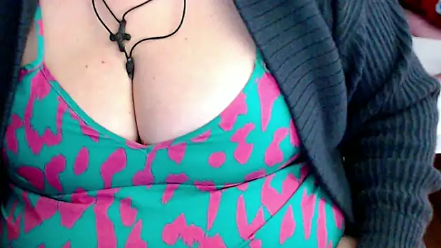 Snapshot of mayasmith chatting on February 2026 11:18:01 AM mayasmith online show from February 2026 11:18:01 AM