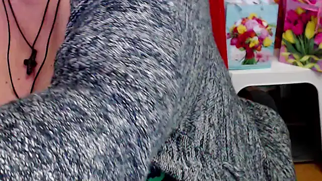 Snapshot of mayasmith chatting on March 2026 08:39:01 PM mayasmith online show from March 2026 08:39:01 PM