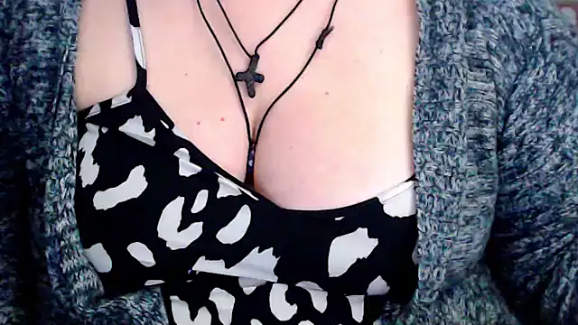 Snapshot of mayasmith chatting on March 2026 08:29:01 AM mayasmith online show from March 2026 08:29:01 AM