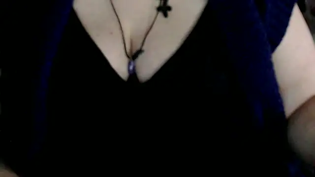 Snapshot of mayasmith chatting on April 2026 06:58:01 AM mayasmith online show from April 2026 06:58:01 AM