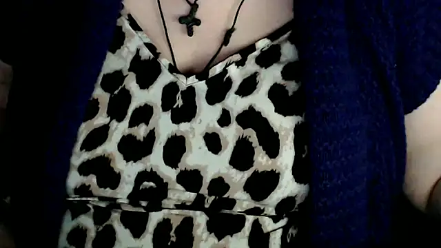 Snapshot of mayasmith chatting on April 2026 07:28:02 AM mayasmith online show from April 2026 07:28:02 AM