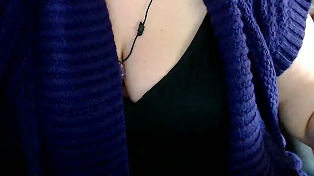 Snapshot of mayasmith chatting on April 2026 12:49:01 PM mayasmith online show from April 2026 12:49:01 PM