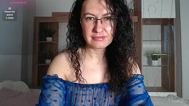 Snapshot of Frederica_ chatting on January 2025 12:16:02 PM Frederica online show from January 2025 12:16:02 PM