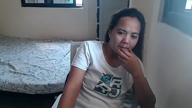 xTheLastVIRGINx online show from October 2025 05:05:01 AM