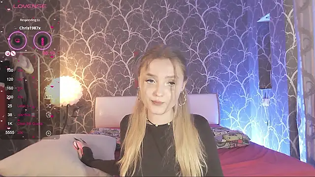 Snapshot of MiaMiaMeow chatting on February 2026 12:50:01 PM MiaMiaMeow online show from February 2026 12:50:01 PM