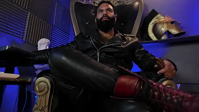 BeardAndrew online show from October 2025 04:18:02 AM