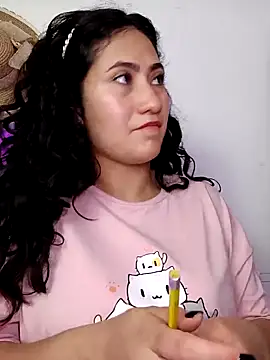 Snapshot of francesca_baker1007 chatting on March 2025 04:57:02 AM francesca baker1007 online show from March 2025 04:57:02 AM