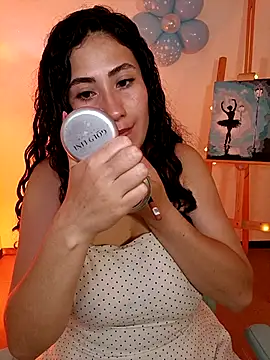 Snapshot of francesca_baker1007 chatting on October 2025 01:37:02 AM francesca baker1007 online show from October 2025 01:37:02 AM