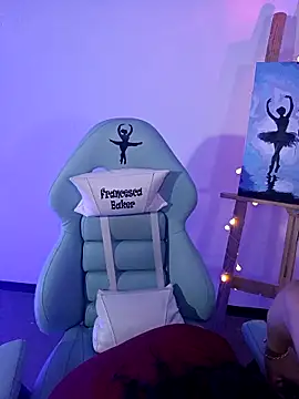 Snapshot of francesca_baker1007 chatting on October 2025 12:00:02 AM francesca baker1007 online show from October 2025 12:00:02 AM