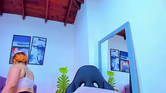 Gretta Queen online show from January 2025 07:04:02 PM