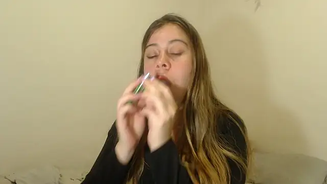 SweetSofty online show from January 2025 09:05:01 PM