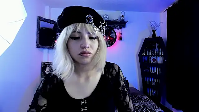 Akane-Mou online show from October 2025 11:38:01 PM