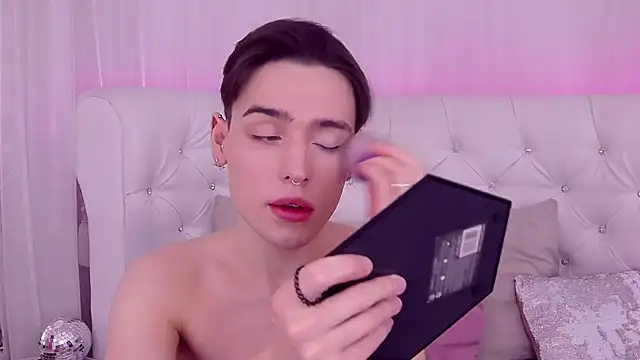 Snapshot of RobbyCharming chatting on January 2025 07:41:02 PM RobbyCharming online show from January 2025 07:41:02 PM