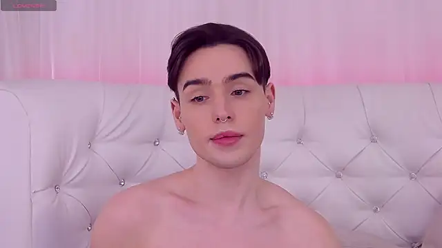 Snapshot of RobbyCharming chatting on February 2025 04:48:02 AM RobbyCharming online show from February 2025 04:48:02 AM