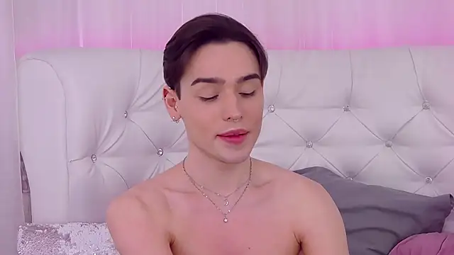 Snapshot of RobbyCharming chatting on February 2025 01:47:02 AM RobbyCharming online show from February 2025 01:47:02 AM