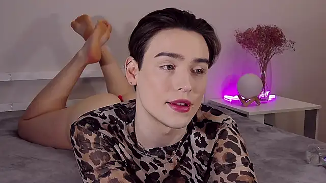 RobbyCharming online show from May 2026 05:24:01 AM