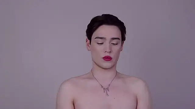 RobbyCharming online show from May 2026 06:33:01 AM