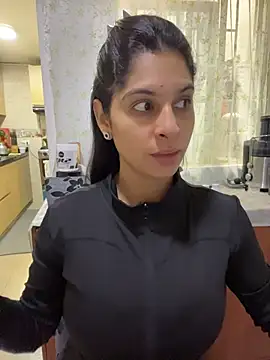 charlotte stevenss  online show from October 2025 02:58:02 PM