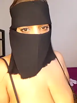 amerlov15 online show from October 2025 11:19:01 AM