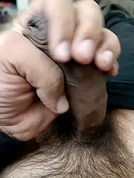 Snapshot of wrong_man25 chatting on December 2024 10:03:01 PM wrong man25 online show from December 2024 10:03:01 PM