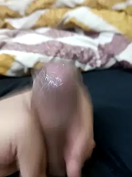 Snapshot of wrong_man25 chatting on December 2025 10:35:01 AM wrong man25 online show from December 2025 10:35:01 AM