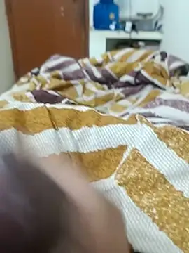 Snapshot of wrong_man25 chatting on February 2026 01:24:02 AM wrong man25 online show from February 2026 01:24:02 AM