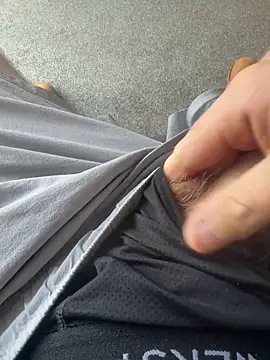 Averagematt1991 online show from September 2025 11:26:01 AM