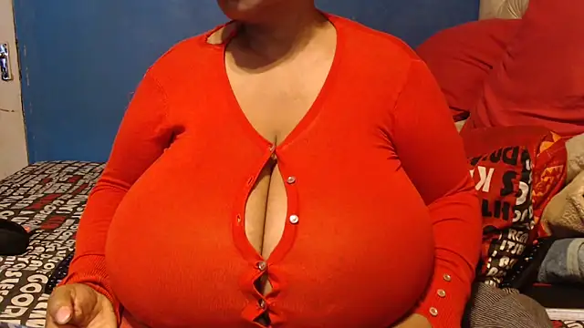 CUTEFIRMMELONSS online show from November 2025 04:12:02 PM