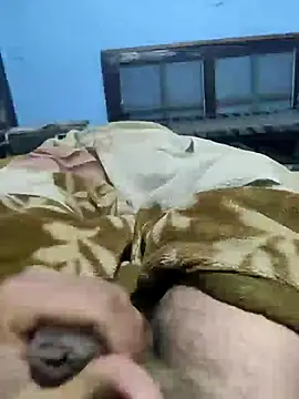 Snapshot of Deshilund9 chatting on January 2025 02:52:02 PM Deshilund9 online show from January 2025 02:52:02 PM