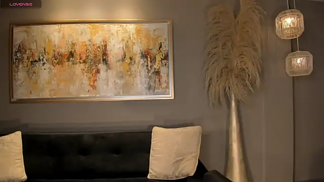 Snapshot of MariamRivera_ chatting on February 2025 09:55:01 AM MariamRivera online show from February 2025 09:55:01 AM