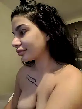 Samira30 online show from December 2024 08:44:02 AM