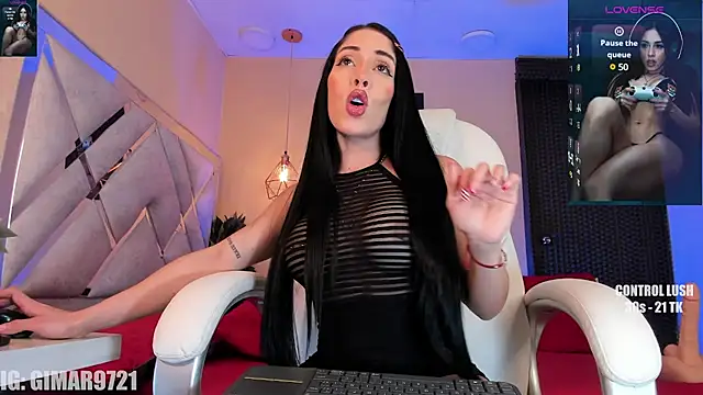 Snapshot of marcela_Davila chatting on December 2024 03:05:02 AM marcela Davila online show from December 2024 03:05:02 AM