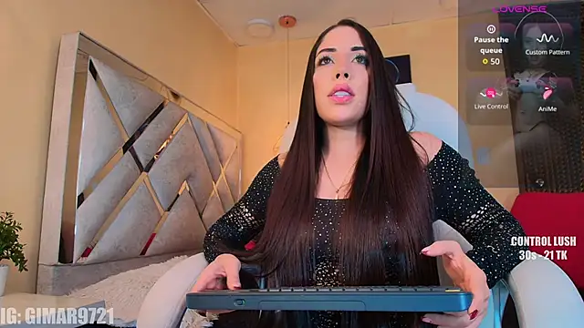 marcela Davila online show from April 2026 01:14:02 AM