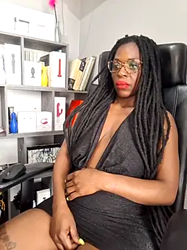 Snapshot of Shaniko89 chatting on March 2025 09:43:01 AM Shaniko89 online show from March 2025 09:43:01 AM