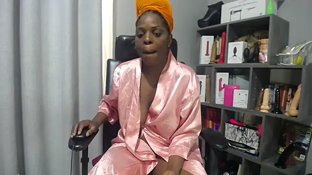 Snapshot of Shaniko89 chatting on October 2025 05:17:02 AM Shaniko89 online show from October 2025 05:17:02 AM