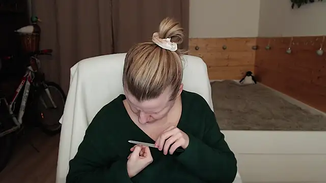 Exponent 5 online show from December 2024 08:50:01 PM