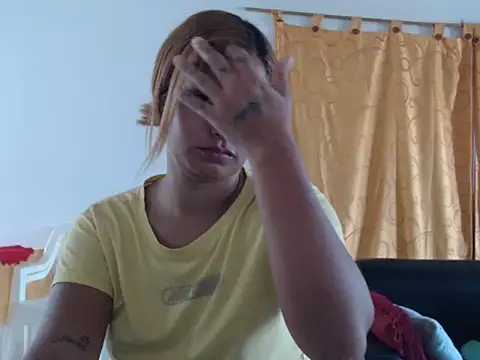 kiara red4 online show from June 2026 01:32:02 PM