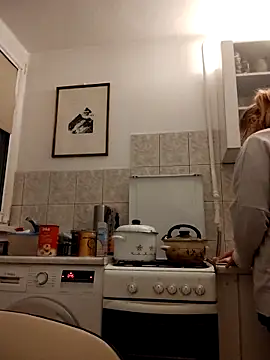 Snapshot of She-devilx chatting on December 2025 10:38:01 PM She-devilx online show from December 2025 10:38:01 PM