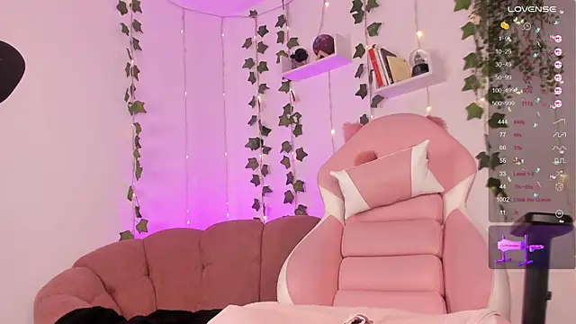 Snapshot of imlissie chatting on January 2025 08:41:02 AM imlissie online show from January 2025 08:41:02 AM