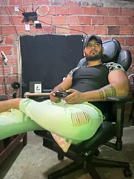 Snapshot of Imperion_king chatting on January 2025 03:12:01 AM Imperion king online show from January 2025 03:12:01 AM