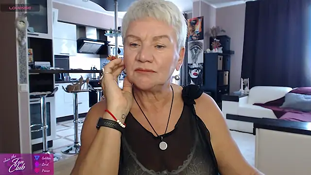 roxana brooks online show from June 2026 01:25:02 PM