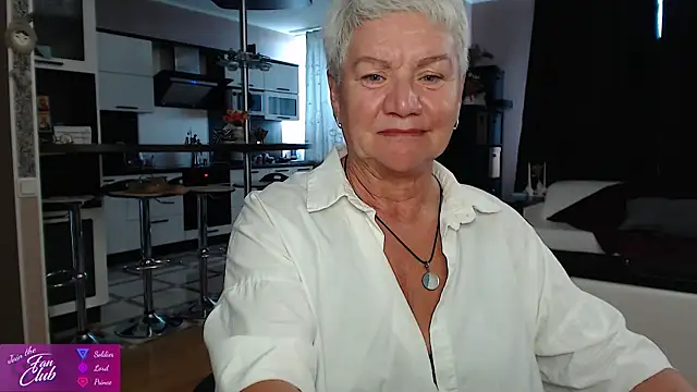 roxana brooks online show from June 2026 02:37:02 PM