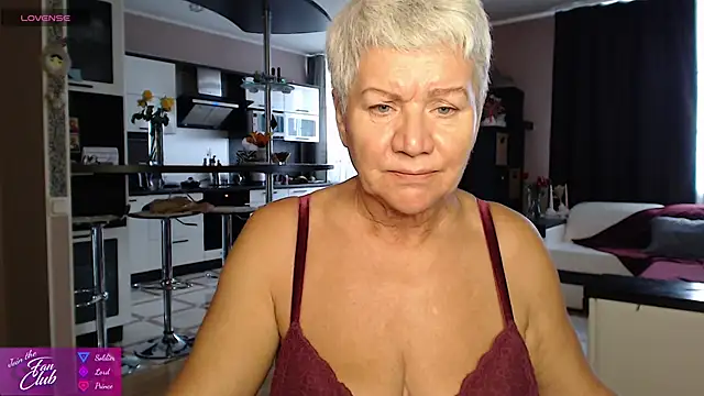 roxana brooks online show from July 2026 10:32:02 AM