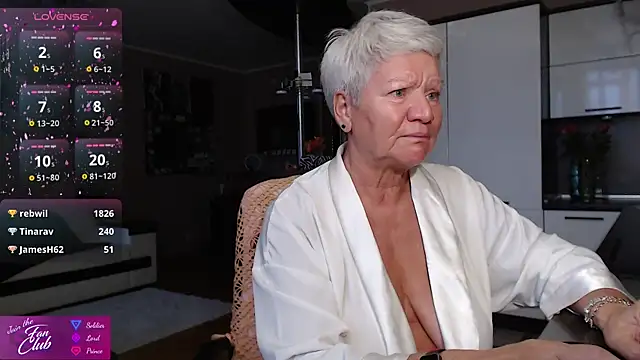 roxana brooks online show from July 2026 07:13:02 PM