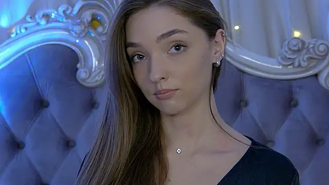 VirginieCruz online show from March 2025 01:42:02 AM