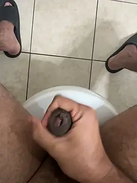 brownboylonghairy online show from December 2025 07:40:02 PM