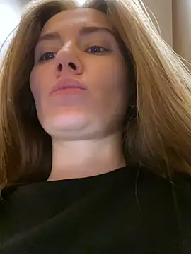 Snapshot of ValenciaShock chatting on December 2024 08:33:01 AM ValenciaShock online show from December 2024 08:33:01 AM