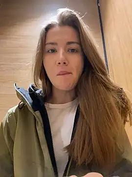 Snapshot of ValenciaShock chatting on December 2024 05:10:01 AM ValenciaShock online show from December 2024 05:10:01 AM