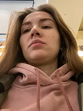 Snapshot of ValenciaShock chatting on January 2025 05:19:02 AM ValenciaShock online show from January 2025 05:19:02 AM